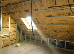 Isolation des sous-rampants de toiture à Saint-Sauveur