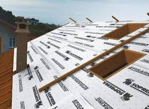 Différents matériaux pour l’isolation du toit par l’extérieur
