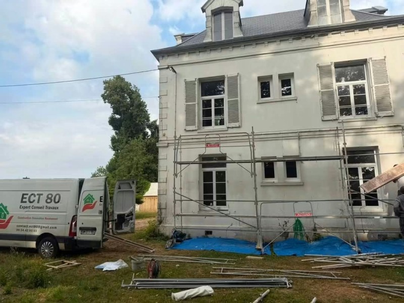 Réalisation d'un ravalement de façade RPE à Ailly-le-Haut-Clocher