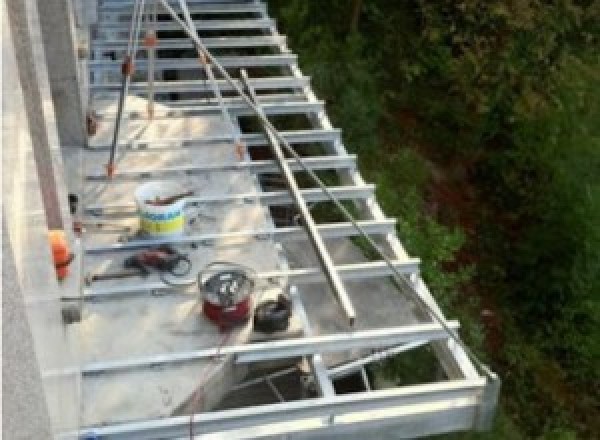 Réfection et rénovation de balcon en béton dégradé à Saint-André-Treize-Voies