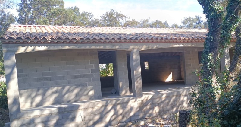 Rampe d'accès en béton à Authon