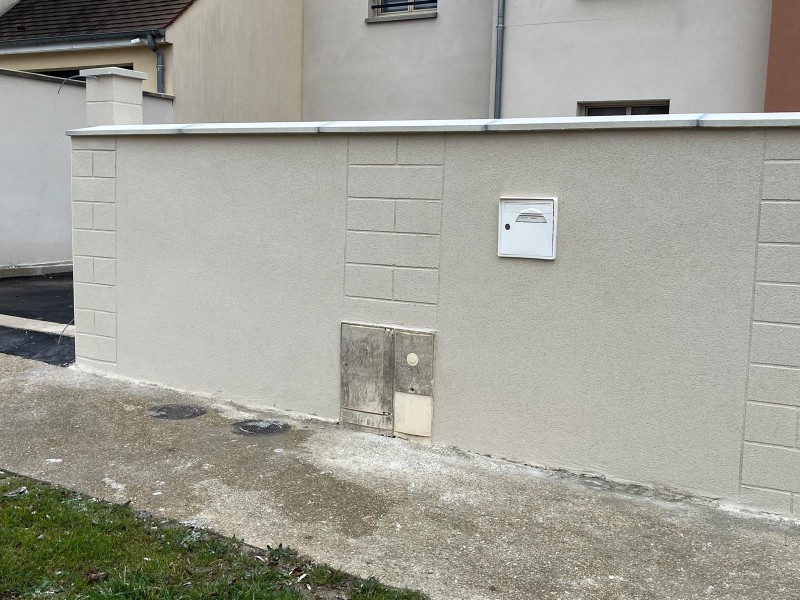 Construction d'un mur de clotûre à Villeparisis (77)