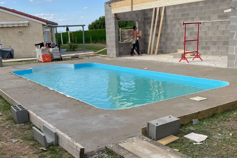 Construction de piscine en béton à Jarrie