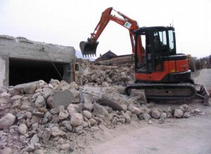 Démolition de maison à Presles