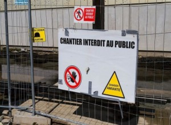 Permis de démolir à Saint-Gabriel-Brécy : démarches et réglementation