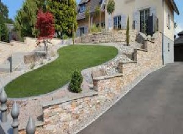<p>Ma&ccedil;onnerie ext&eacute;rieure &agrave; Berrias-et-Casteljau : terrasses, murets, cl&ocirc;tures et am&eacute;nagements sur mesure</p>