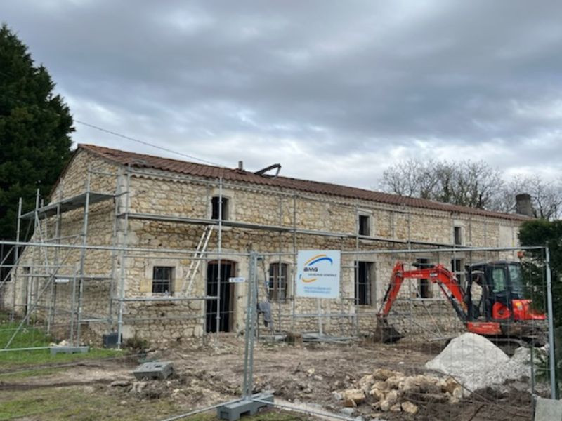 Réalisation d'une rénovation de façade en pierre