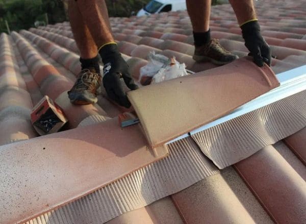 Travaux de couverture à Érin (62)