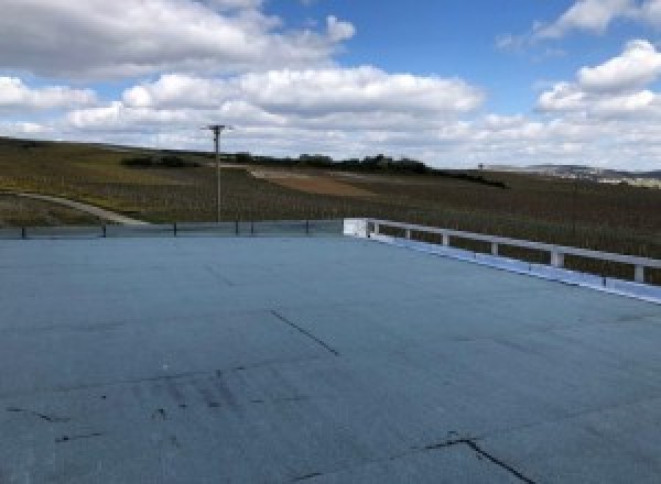 Entretien annuel de toitures industrielles à Yaucourt-Bussus