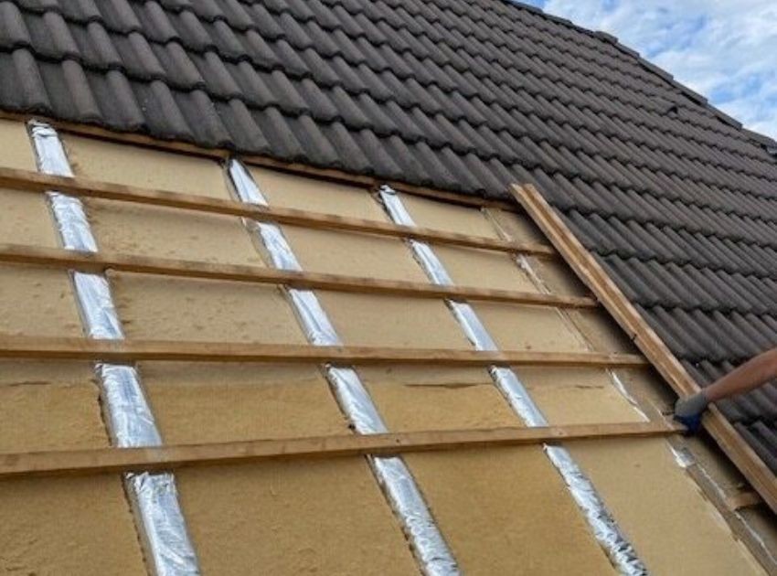 Isolation extérieure par la toiture à La Javie