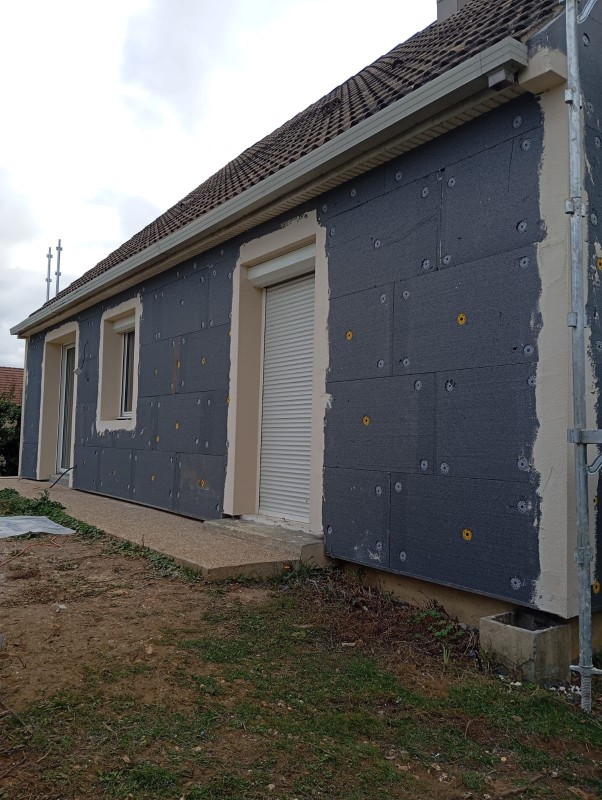 Isolation thermique par l'extérieur à Péronne (80)