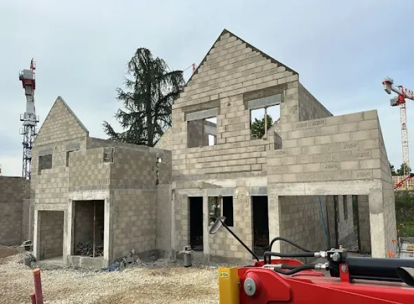 Maçonnerie traditionnelle à Jaligny-sur-Besbre à Jaligny-sur-Besbre