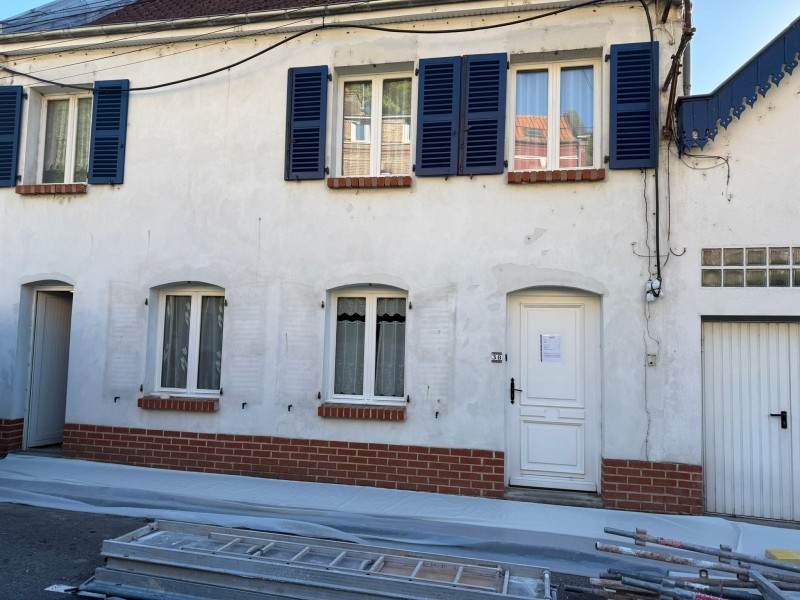 Réalisation d'un ravalement de façade dans le département de la Somme