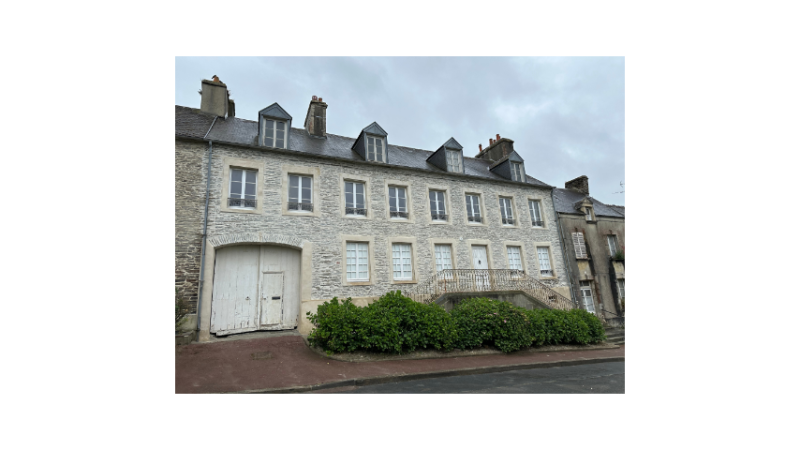 Rénovation de façade en pierre à Bayeux
