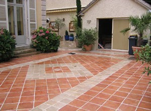 Terrasse carrelée à Saint-Paul